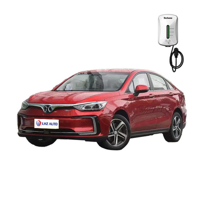 Taxi-spezifischer 5-Türer 5-Sitzer 100% Elektroauto Ideal für die europäischen und amerikanischen Märkte