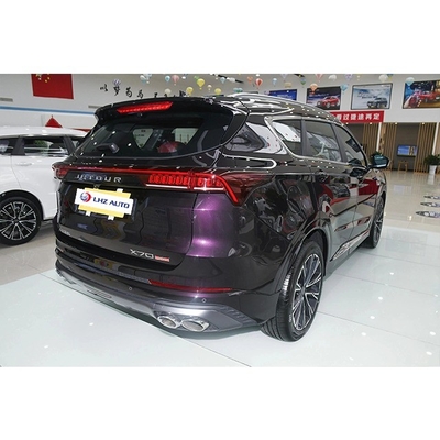 Der SUV von Chery Jetour X70 im Jahr 2024 mit elektrisch verstellbarer Heizung und Klappspiegeln