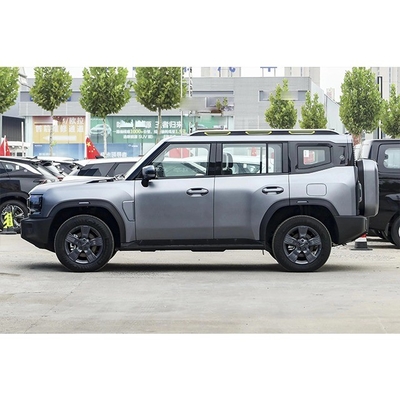 Elektrisch Ein-Taste-Hof-Anti-Pinch Chery T1 Fünf-Tür-Fünf-Sitzer Turbo 2.0T AWD Fahrzeug