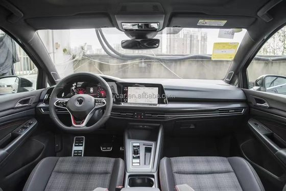Effizienz und Leistung kombiniert 2023 Volkswagen Golf GTI mit maximalem Drehmoment 350 Nm