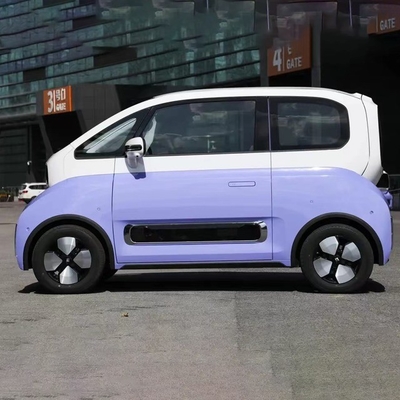 305 km Fahrstrecke Das 2024 Wuling Baojun Kiwi EV ein beliebtes Mikro-Energie-Fahrzeug