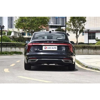 Chinesische mittelgroße Limousine HongQi H5 mit 4,1- bis 6-Liter-Motorkapazität und hoher Nachfrage