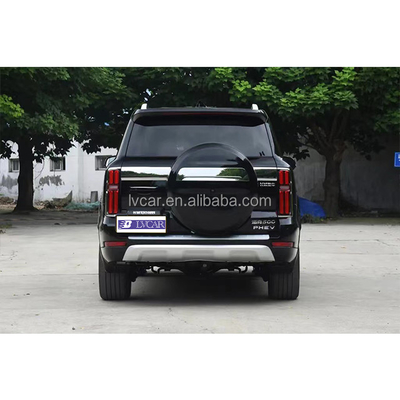 Great Wall Tank 500hi4-t SUV Turbo Metall Leder und ACC automatisch für R19 Reifen Größe