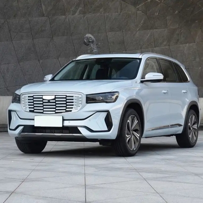 Linkslenken Geely Xingyue L Car Geely Monjaro 2.0TD Skyrim SUV Benzinfahrzeug für Erwachsene