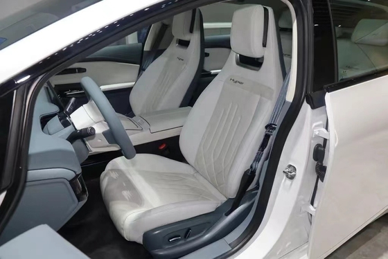 2022 GAC Aian Top Luxuswagen mit Panorama-Sonnendach und Front 4 Rear 2 Radar