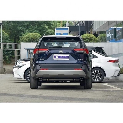 ACC-Kurssteuerung und Linkslenkslenkung im 2023 Toyota RAV4