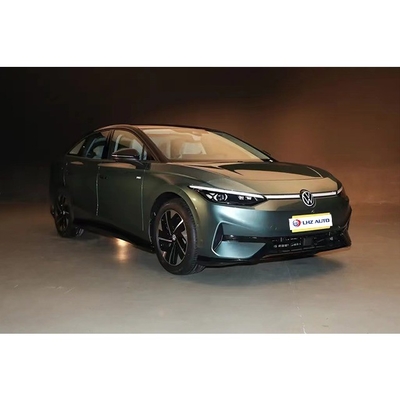 Die führende Limousine der ID7-Serie mit 150 kW und 310 Nm Drehmoment.
