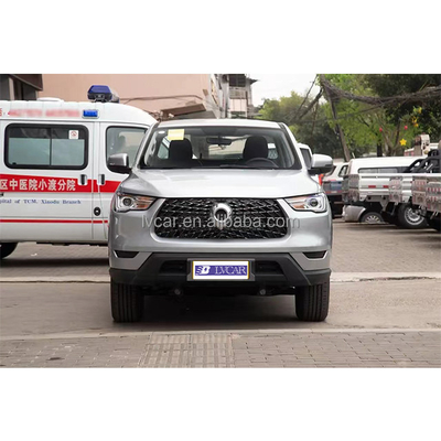 Great Wall Motors 5-Sitzer Pickup mit Allradantrieb und LED-Taglicht