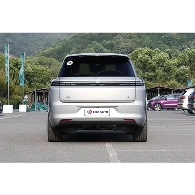 Li L8's Jahr 2022 Luxus-Large Home SUV mit hohem Drehmoment und fortschrittlicher Technologie
