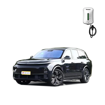 Li L8 Luxus-SUV mit elektrischem Fahrersitz und hellen Innenraum