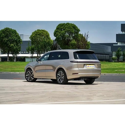 Li L9 Das chinesische Auto mit Langlebigkeit und 6-Sitzer Plug-In-Hybrid jetzt in Russland