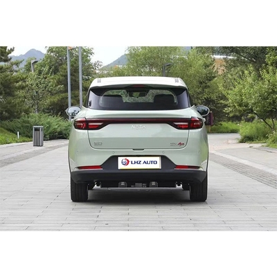 Erschwingliches Energiefahrzeug NETA AYA2024 High Speed SUV mit fünf Türen und fünf Sitzen