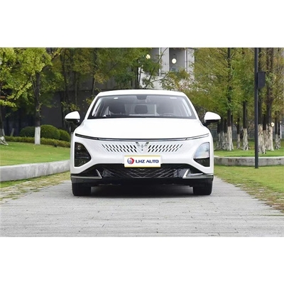 Die Limousine der A-Klasse von 2024 von Wuling Motors mit maximaler Geschwindigkeit von 145 km/h und langen Ausdauer