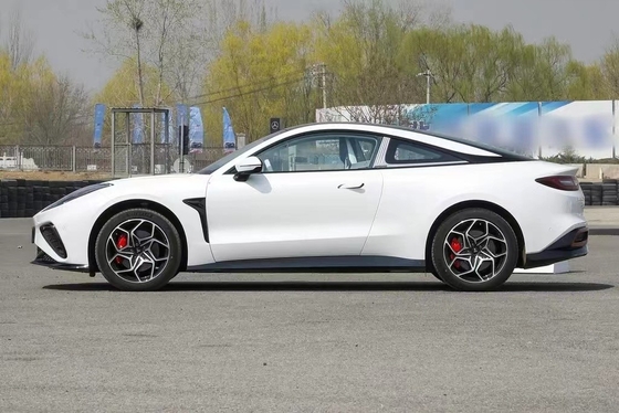 Verbessern Sie Ihre Fahrt mit dem 2024 Neta GT 620N.m Maximaldrehmoment und 560-660KM Kreuzfahrt Reichweite