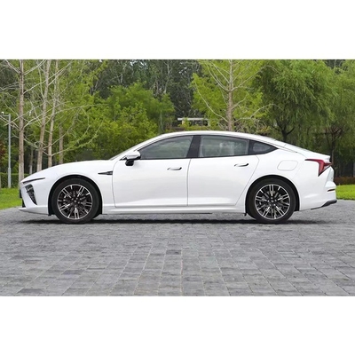 1160 km umfassende Reichweite Plug-in-Hybridfahrzeug für NETA S Mittelklasse-Limousine im Jahr 2024
