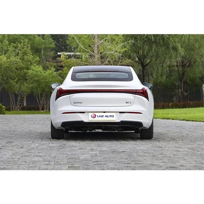 2024 Plus Nezha Auto Neta S Pure Electric SUV Auto R19 Reifengröße 1160km Energiefahrzeuge