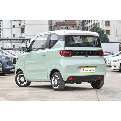 2024 Energiefahrzeug Inventar Wuling Mikro-Elektrofahrzeug 4 Sitzplätze 2 Türen Linkslenkung