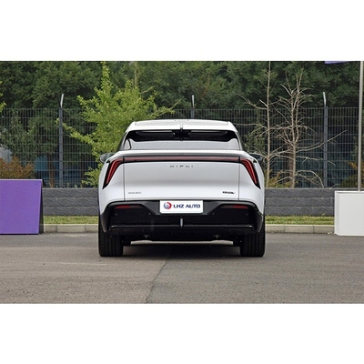 Entdecken Sie die Kraft des 100% elektrischen SUV mit 650 km Reichweite und 7,1 Sekunden Beschleunigung