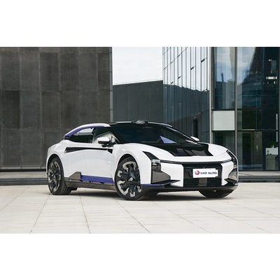 Wir präsentieren den revolutionären, 100% elektrischen Wagen von Hiphiz mit beeindruckender Beschleunigung.