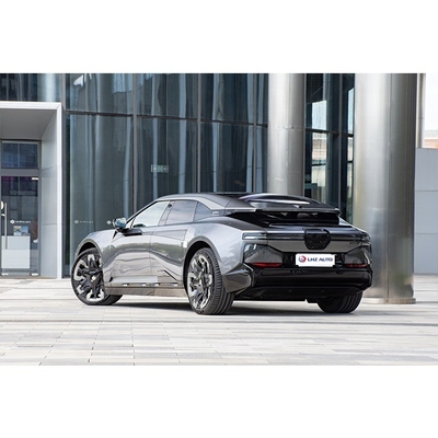 Vorstellung des chinesischen Elektroautos mit 4 Türen, 5 Sitzplätzen und 3 Box-Designs