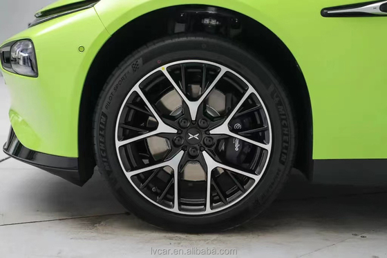 Xiaopeng P7 Elektroauto 600 km Langstreckenfahrt Linkslenkssteuerung TPMS für 12 Monate enthalten