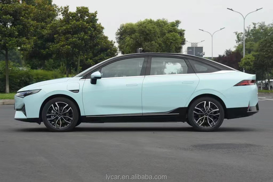 Elektrofahrzeug XPENG P5 Langstrecke 460KM Energiefahrzeug 2023 Cruise Control ACC SUV