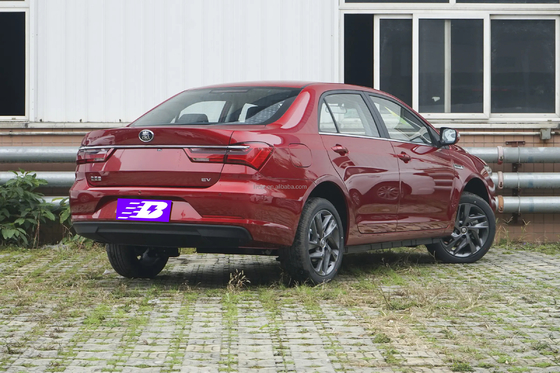 Byd Qin Dm-I Ev Autos reine Elektrofahrzeuge Auto Elettrica 4 Rad Elektroauto bereit