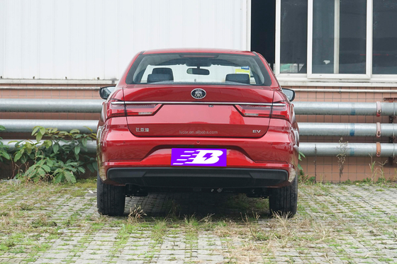 Byd Qin Dm-I Ev Autos reine Elektrofahrzeuge Auto Elettrica 4 Rad Elektroauto bereit