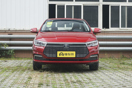 Byd Qin Dm-I Ev Autos reine Elektrofahrzeuge Auto Elettrica 4 Rad Elektroauto bereit