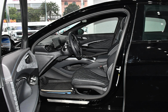 Außergewöhnliche Leistung mit BYD-Siegel 100% Elektrokraftstoff Optional