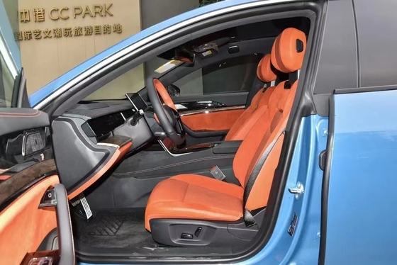 Nezha S Das Elektrofahrzeug 2024 mit Auto-Entertainment-System und fortschrittlichen Funktionen
