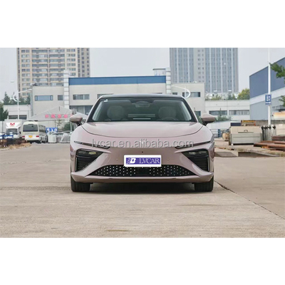 Nezha S'revolutionäres Energiefahrzeug mit 1.160 km Reichweite und ACC Cruise Control