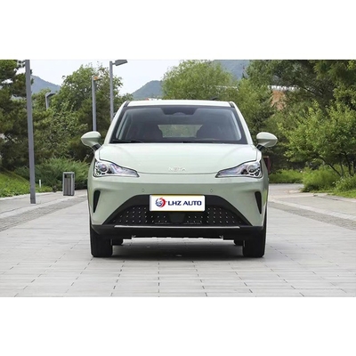 401 km reine elektrische Reichweite 2023 Nezha AYA Small City SUV mit maximaler Geschwindigkeit von bis zu 120 km/h