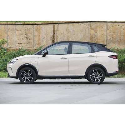 2023 Neta AYA Elektroautos in der Stadt mit 0,5 Stunden Ladezeit und maximaler Geschwindigkeit von 130 km/h