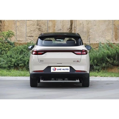 2023 Neta AYA Elektroautos in der Stadt mit 0,5 Stunden Ladezeit und maximaler Geschwindigkeit von 130 km/h