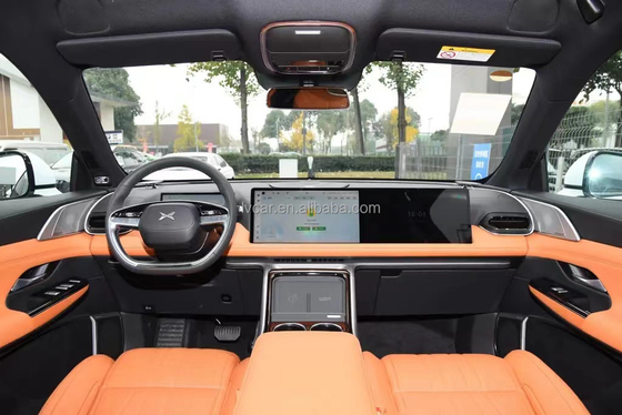 Hochgeschwindigkeits-Elektro-SUV 2023 Xpeng G9 mit Panorama-Sonnendach und 702 km Reichweite