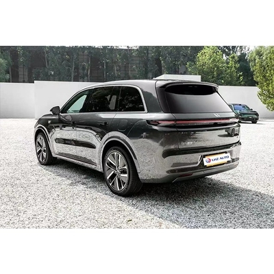 Silber Li Xiang L8 MAX Elektroauto Mehrzwecklenker Panorama-Sonnendach