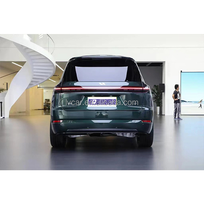 Silber Li Xiang Li L9 MAX Elektro-SUV 7 Sitzplätze AWD-Antrieb für mehrere Farboptionen