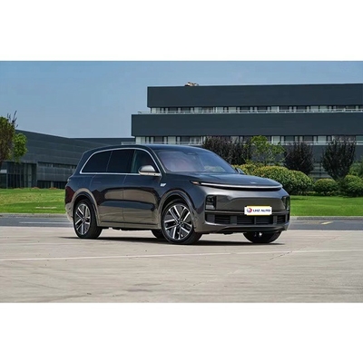 LiXiang L9 Der ultimative 8-Airbags-Familien-SUV mit elektrischem Fahrersitz