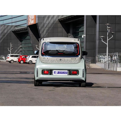 Baojun Kiwi EV Mini Elektroauto 4-Sitzer 3-Türen Karosserie Struktur 0,5 Stunden Ladezeit