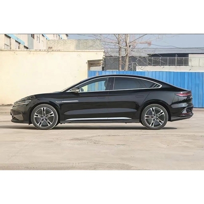BYD Han EV 605km Champion Edition FWD Elektroauto Rot Farbe Brennstoff 100% elektrisch