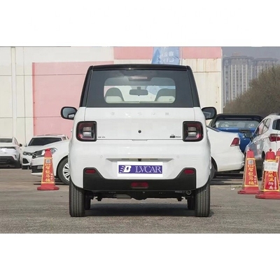 SUV Geely Panda Mini 200 km Batterielebensdauer reines elektrisches Miniatur-Energiefahrzeug für Erwachsene