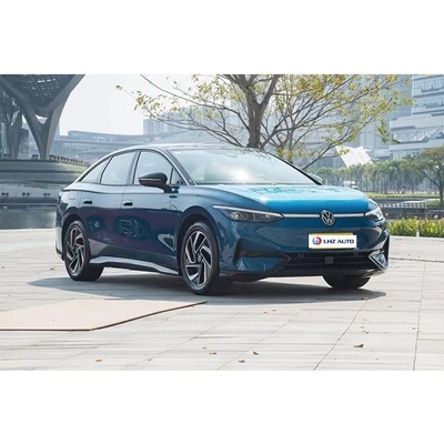 Erweitern Sie Ihre Fahrt auf eine grünere Fahrt mit der 2024 Volkswagen ID7 A Pure Electric Sports Sedan