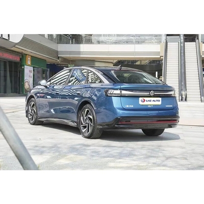 Erweitern Sie Ihre Fahrt auf eine grünere Fahrt mit der 2024 Volkswagen ID7 A Pure Electric Sports Sedan