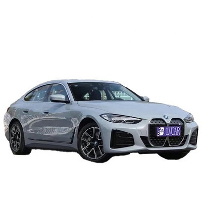 BMW i4 Das mit ABS ausgestattete Energie-Luxus-Performance-Fahrzeug, das bei den Käufern ein Hit ist.